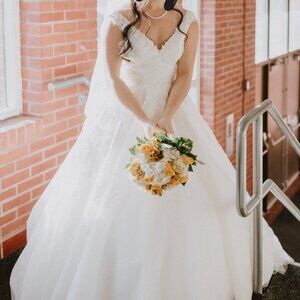 Roissy Bridal Wedding Dress Size 8-10